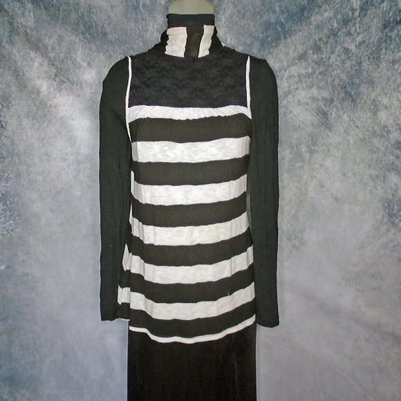 Black & White Tunic Top, SEE WHAT ELSE IT DOES!!! - Picture 9 of 15